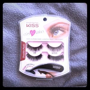 Kiss ever ez lashes with applicator